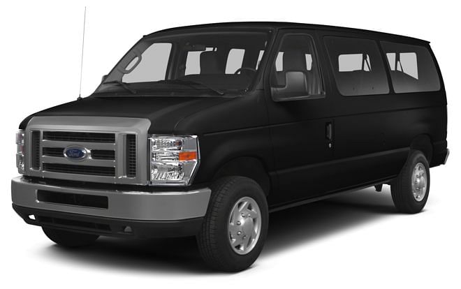 2013 Ford E-Series Wagon Front View