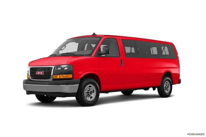 2020 GMC Savana Passenger Van Front View