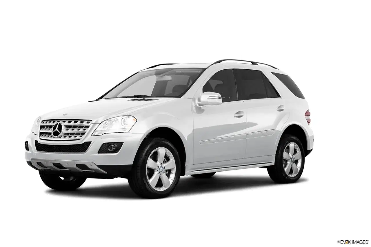 2011 Mercedes-Benz M-Class SUV Front View